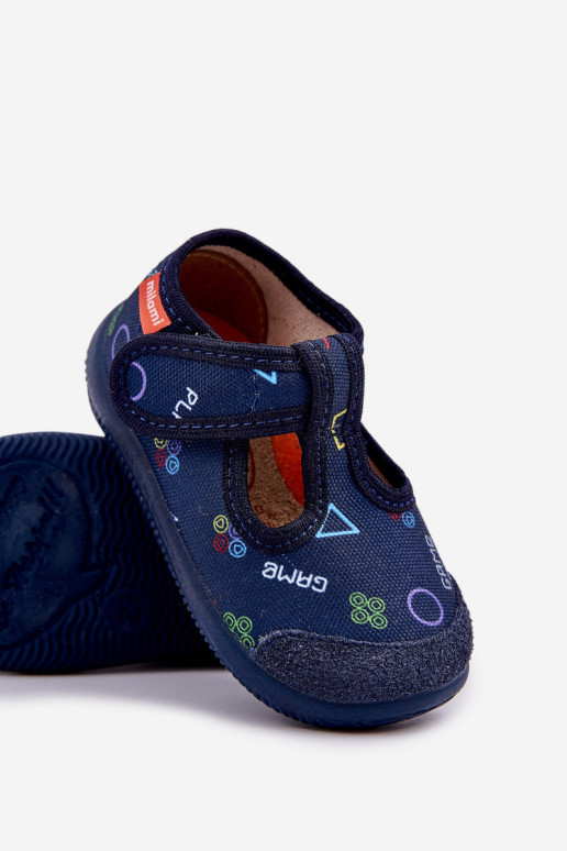Slippers Milami Kinderen Elastyczne met zelfklevende bevestigingsmiddelen donkerblauIn Ambette Slippers Milami Kinderen Elastyczne met zelfklevende bevestigingsmiddelen donkerblauIn Ambette