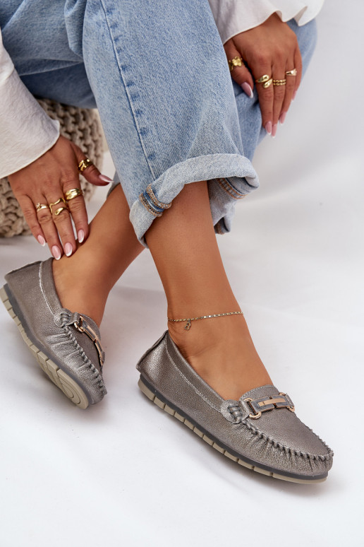 avec éclat isocèle Mocassins Fabriqué en cuir naturel D&A LR51-546 couleur argent avec éclat isocèle Mocassins Fabriqué en cuir naturel D&A LR51-546 couleur argent