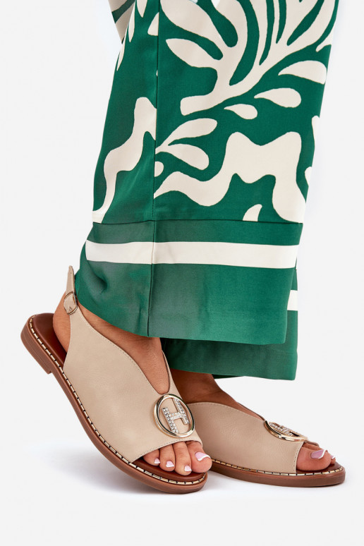 isocèle Style élégant des sandales avec des ornements beige Iseliria isocèle Style élégant des sandales avec des ornements beige Iseliria