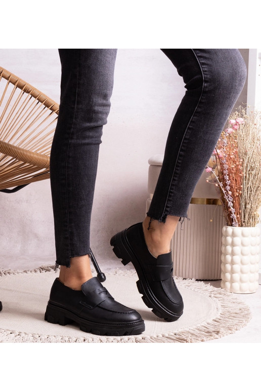 Schwarze Halbschuhe aus Eco-Leder Kirna Schwarze Halbschuhe aus Eco-Leder Kirna