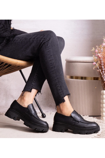 Chaussures à lacets noires en cuir éco Kirna 2
