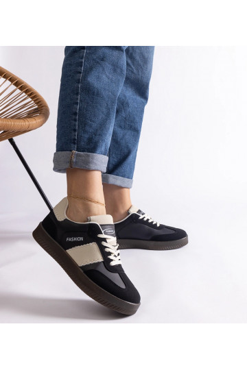 Zwarte sneakers op plateau... 2