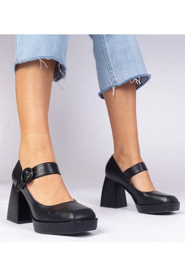 Schwarze Pumps mit...