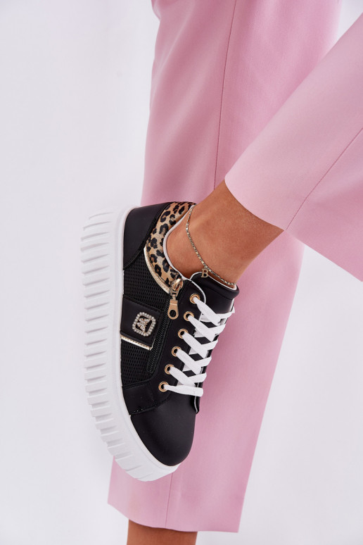 baskets Féminin avec une plateforme en cuir écologique avec des motifs en fourrure de léopard couleur noire Velionna