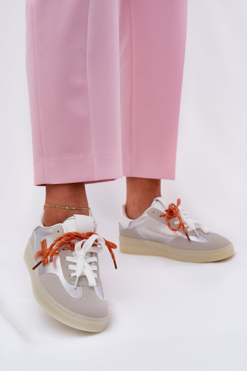 Niedrige Sneakers für Damen in Weiß von Zelevelis