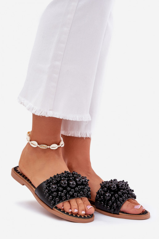 Chaussons Appartement pour femmes Avec des perles décoratives couleur noire Aricca Chaussons Appartement pour femmes Avec des perles décoratives couleur noire Aricca