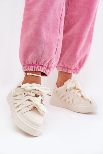 Sportschoenen van kunstleer met plateau 2