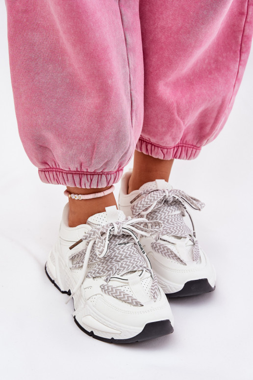 Sneakers model schoenen sportschoenen Dames Z PodInójnym Vetersluitingm Initte kleur Efobell Sneakers model schoenen sportschoenen Dames Z PodInójnym Vetersluitingm Initte kleur Efobell