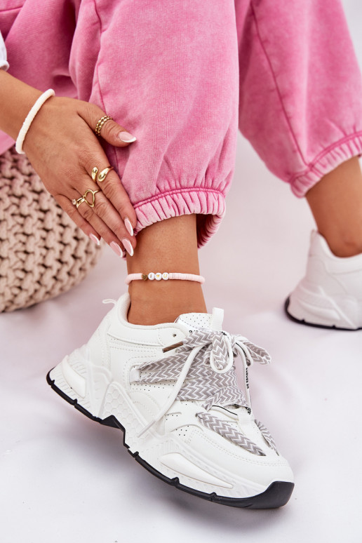 Sneakers model schoenen sportschoenen Dames Z PodInójnym Vetersluitingm Initte kleur Efobell Sneakers model schoenen sportschoenen Dames Z PodInójnym Vetersluitingm Initte kleur Efobell