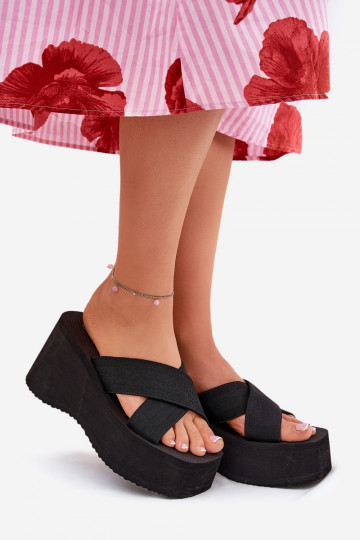 Damenflipflops mit Keil und Plateau in Schwarz Sevolee