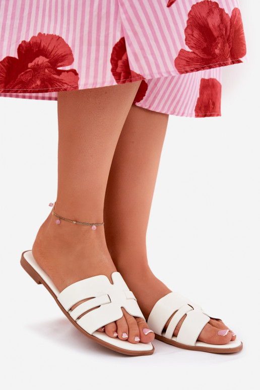 Pantoufles pour femmes avec des talons larges Avec découpes Eko Peau couleur blanche Ecapus Pantoufles pour femmes avec des talons larges Avec découpes Eko Peau couleur blanche Ecapus