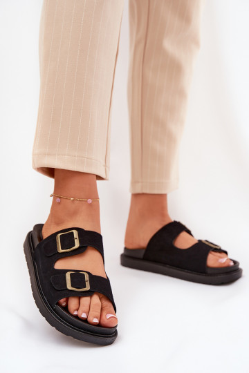Pantoufles pour femmes avec une plateforme avec boucles couleur noire Simbes