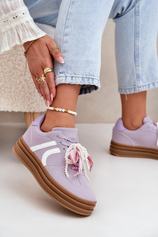 Chaussures modèle baskets Féminin avec une plateforme avec de beaux détails Couleur violette Vinness Chaussures modèle baskets Féminin avec une plateforme avec de beaux détails Couleur violette Vinness