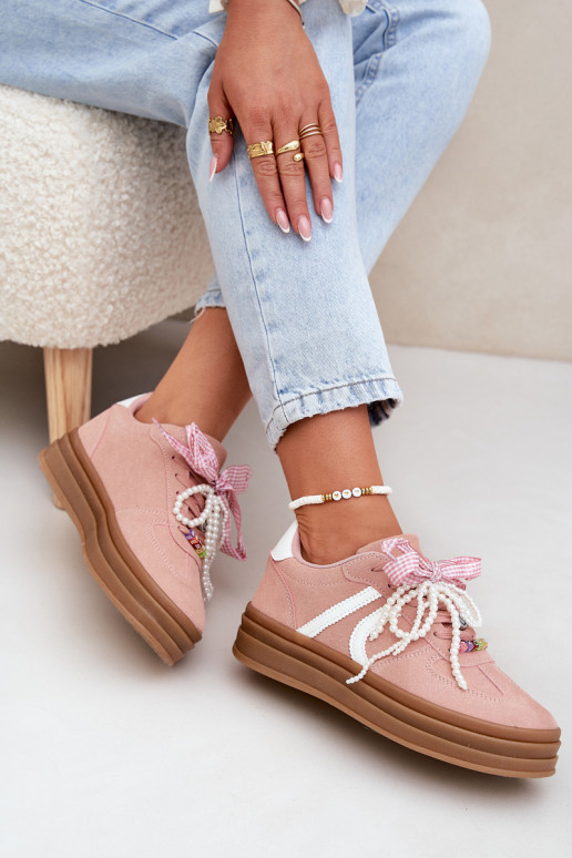 Chaussures modèle baskets Féminin avec une plateforme avec de beaux détails couleur rose Vinness Chaussures modèle baskets Féminin avec une plateforme avec de beaux détails couleur rose Vinness
