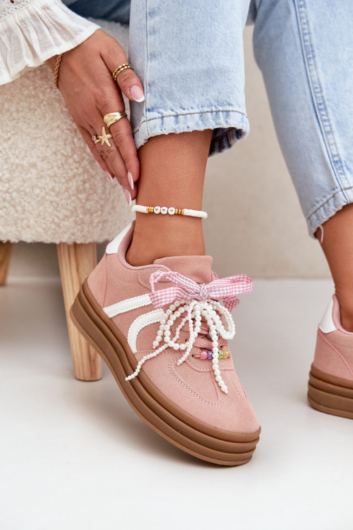 Chaussures modèle baskets Féminin avec une plateforme avec de beaux détails couleur rose Vinness Chaussures modèle baskets Féminin avec une plateforme avec de beaux détails couleur rose Vinness