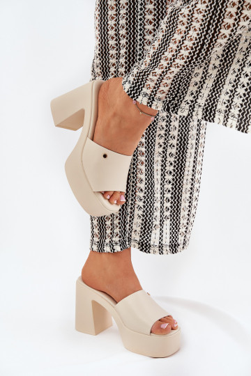 Dames slippers van eco leer met hakken en platform ivoorkleur Tamirella 2