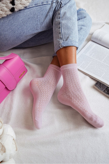 Chaussettes Féminin avec des éléments ajourés couleur rose