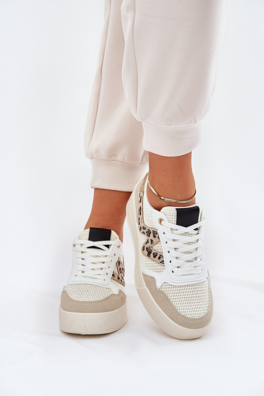 baskets Féminin avec une plateforme avec des motifs en fourrure de léopard beige Lorori