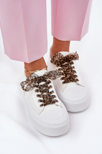 Vrijetijdsschoenen met platform Met sierlijk Vetersluitingm Initte kleur Zidora 2